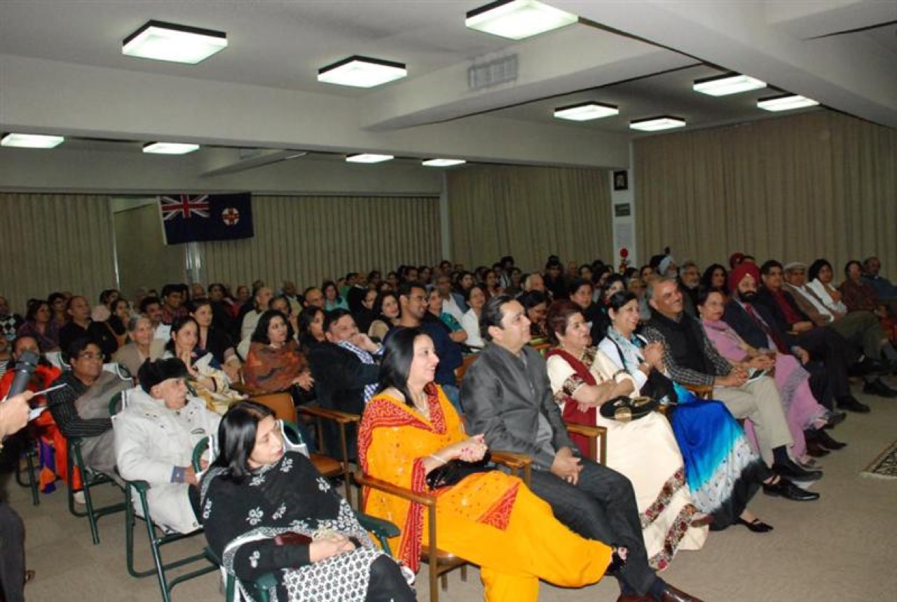 vjKavi Sammelan 3 (Medium)