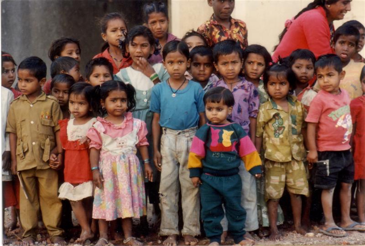 Y 8 India pics