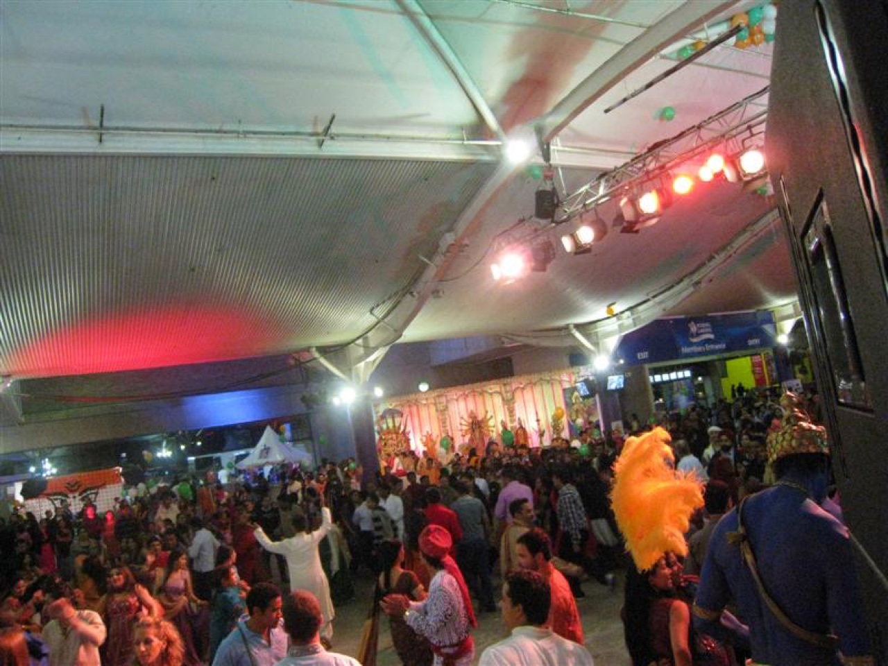 Mahanavratri Festival 5 crowd