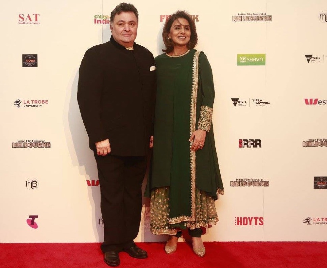 Pic 4 - Rishi and Neetu